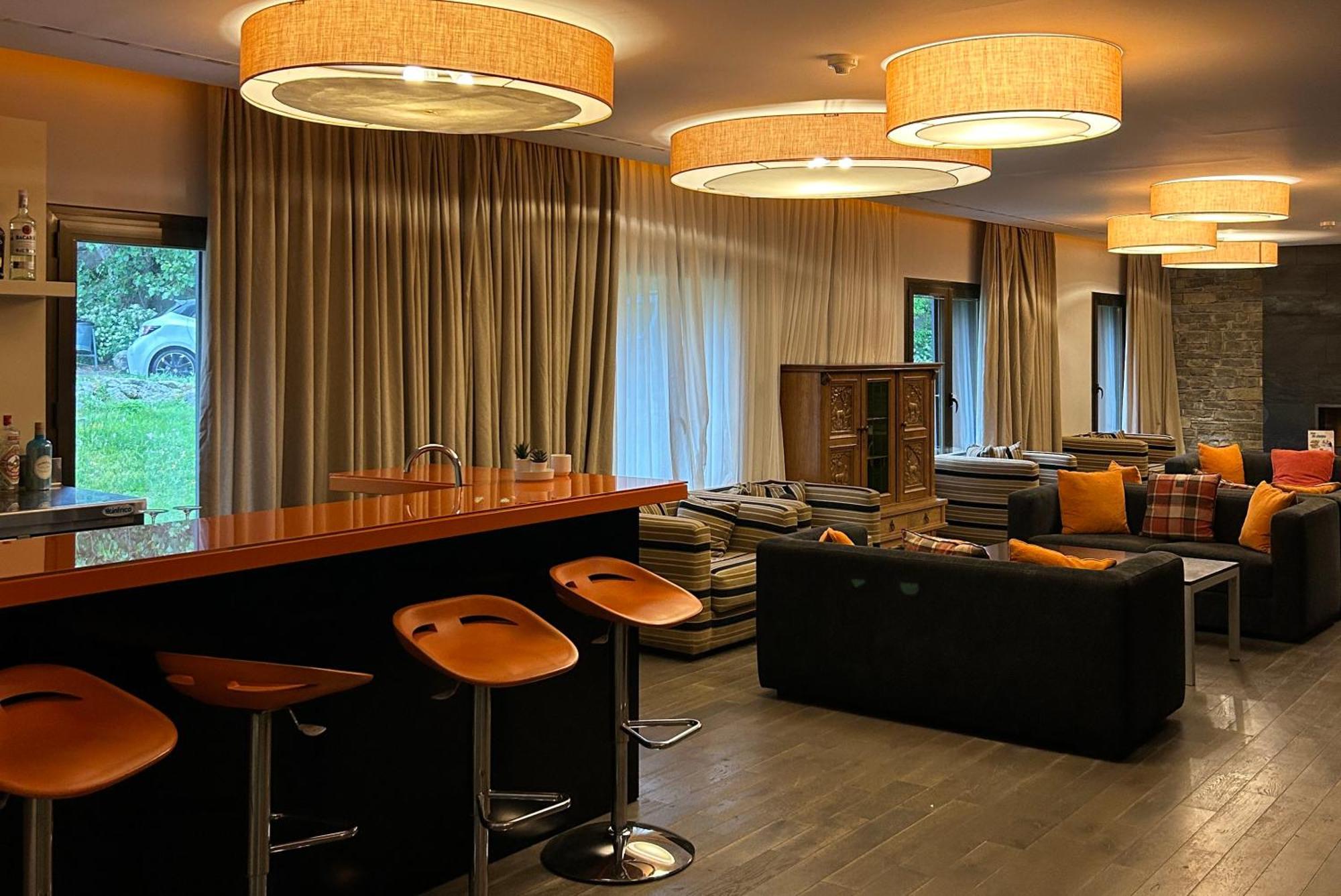 Aparthotel Siente Boi & Spa Pla de l'Ermita Extérieur photo