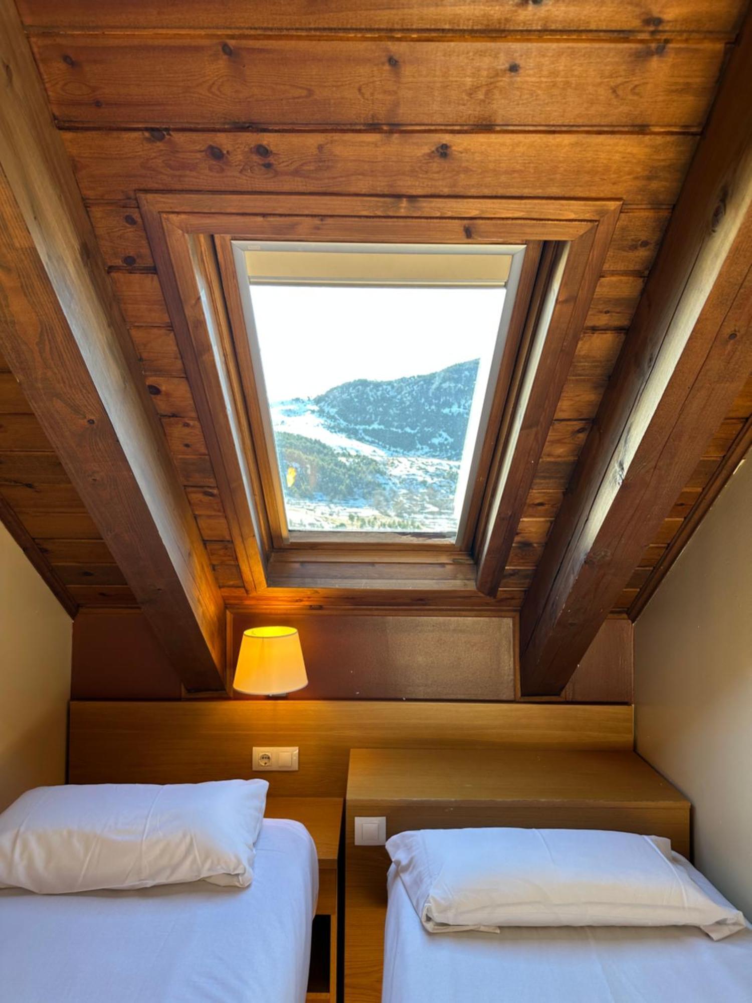 Aparthotel Siente Boi & Spa Pla de l'Ermita Extérieur photo
