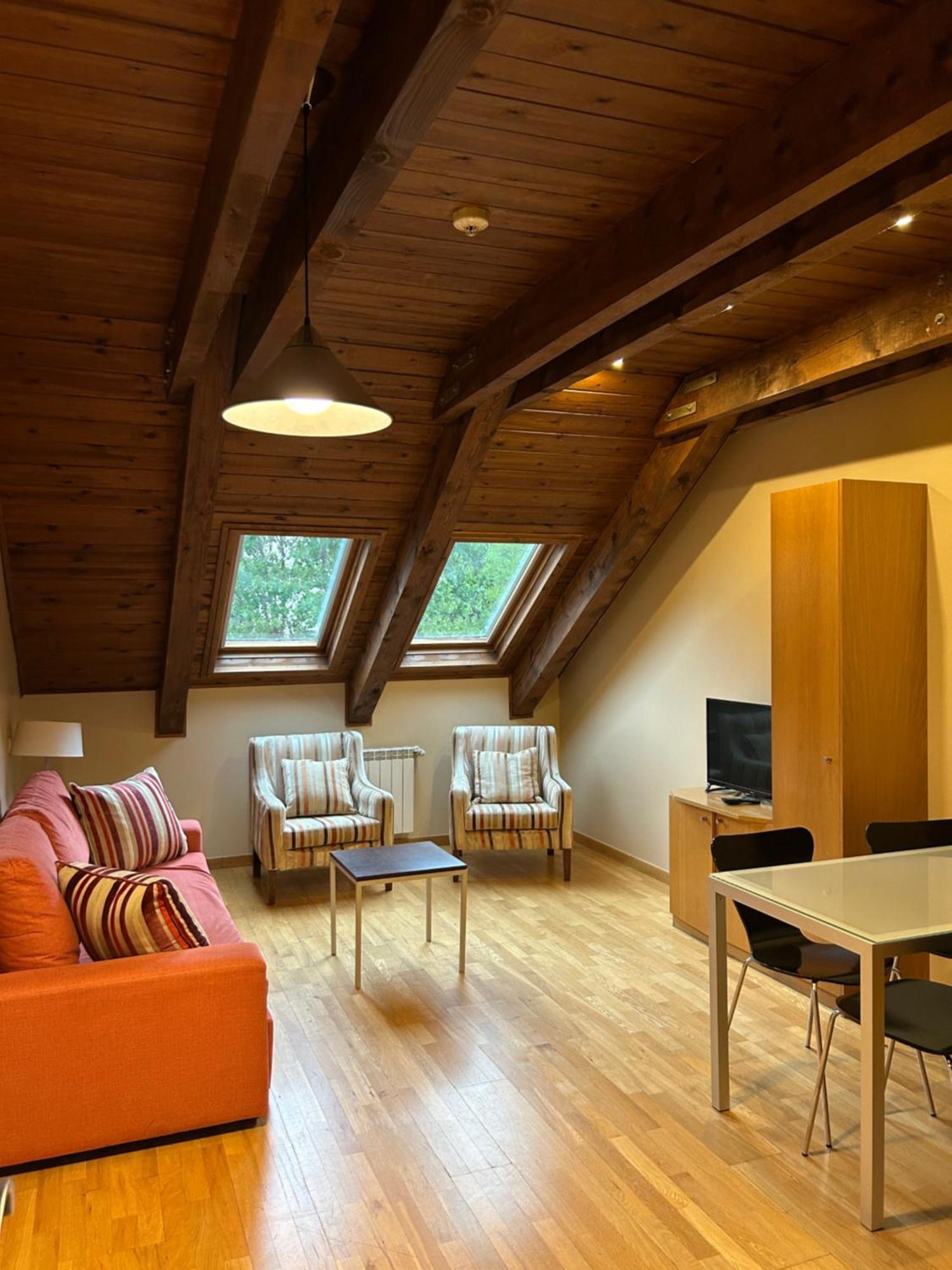 Aparthotel Siente Boi & Spa Pla de l'Ermita Extérieur photo