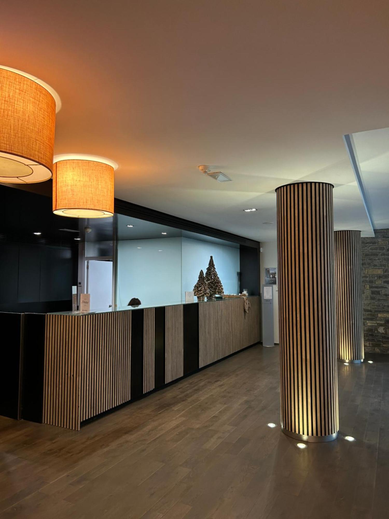 Aparthotel Siente Boi & Spa Pla de l'Ermita Extérieur photo